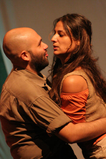 La Revuelta (A Revolta) de Santiago Serrano - Teatro Kaus - Sao Paulo- Brasil 2007